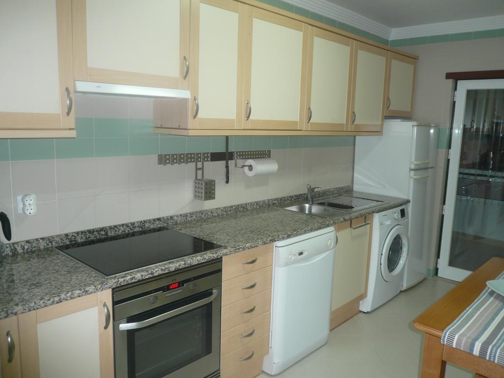 Indigo Suite Apartments Albufeira Bagian luar foto